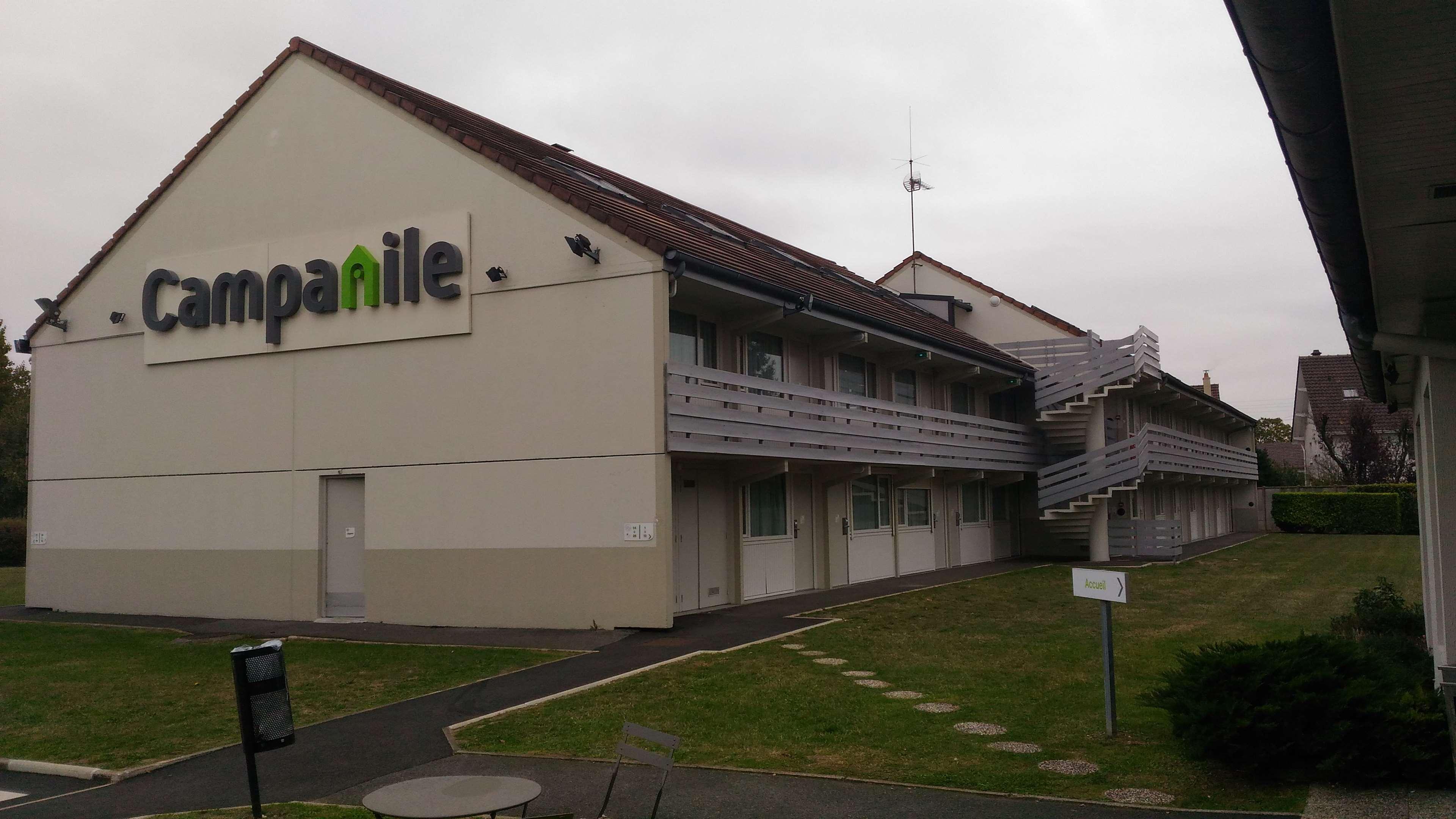 Hotel Campanile Conflans-Sainte-Honorine Esterno foto